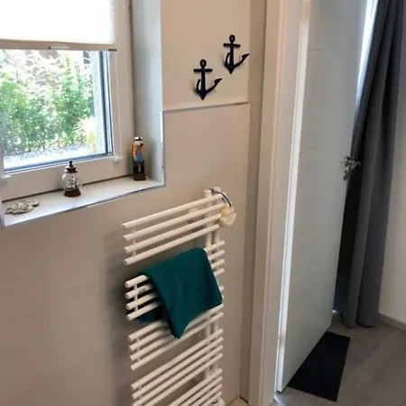 Christine Okroy 1 * קלנהוזן